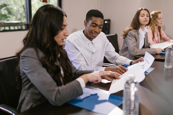 How can UK startups secure funding through government grants and support?